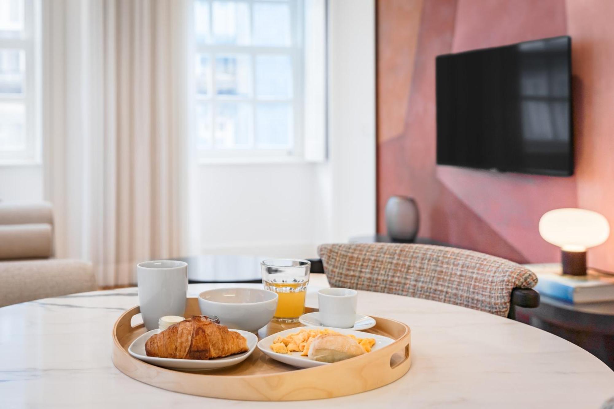 Feel Porto Clerigos Charm Flats Apartment Exterior photo